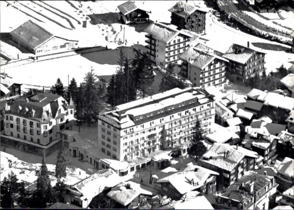 Zermatt, Seiler's Hotel Mont Cervin, Flugaufnahme Vorderseite