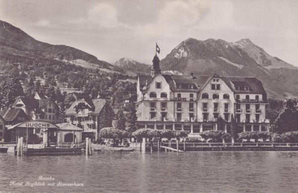 Hotel Rigiblick mit Stanserhorn Vorderseite