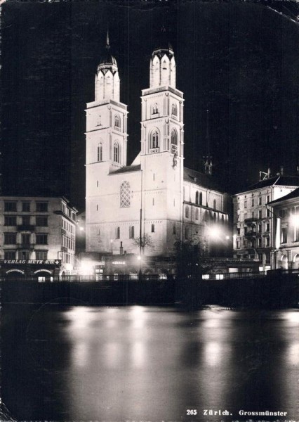 Zürich. Grossmünster Vorderseite