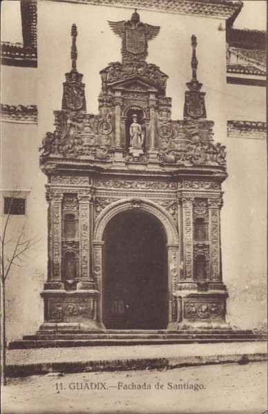 Guadix, Fachada de Santiago
