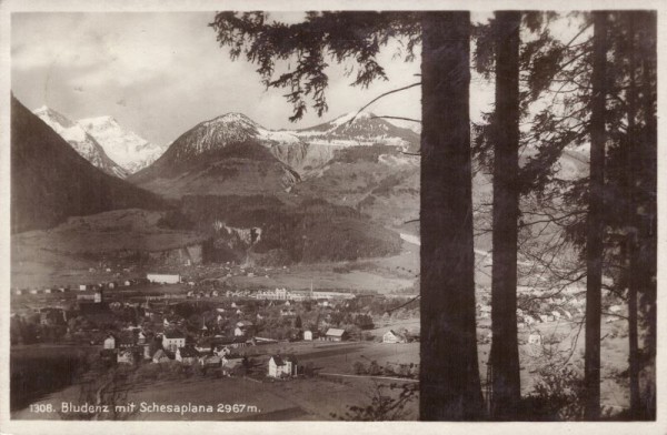 Bludenz mit Schesaplana (2967 m)