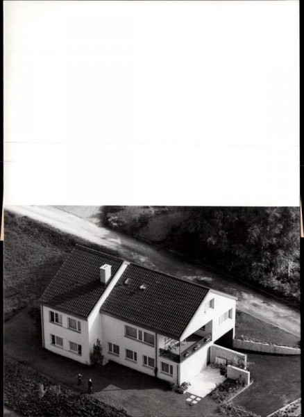 unbekanntes Haus, Flugaufnahme Vorderseite