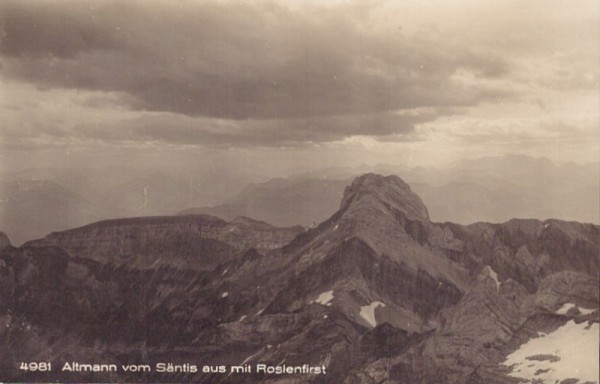 Altmann vom Säntis aus mit Roslenfirst