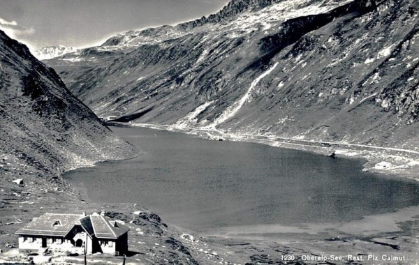 Oberalp-See, Rest. Piz Calmut Vorderseite