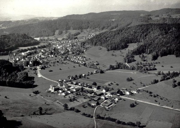 Turbenthal ZH, Flugaufnahme Vorderseite