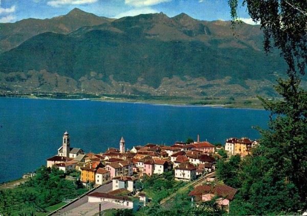 Vira-Gambarogn. Lago Maggiore Vorderseite