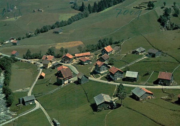 Tschalun - Oberiberg SZ - Flugaufnahmen Vorderseite