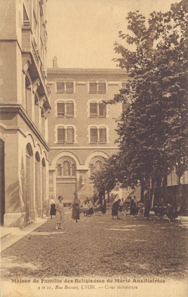 Lyon
