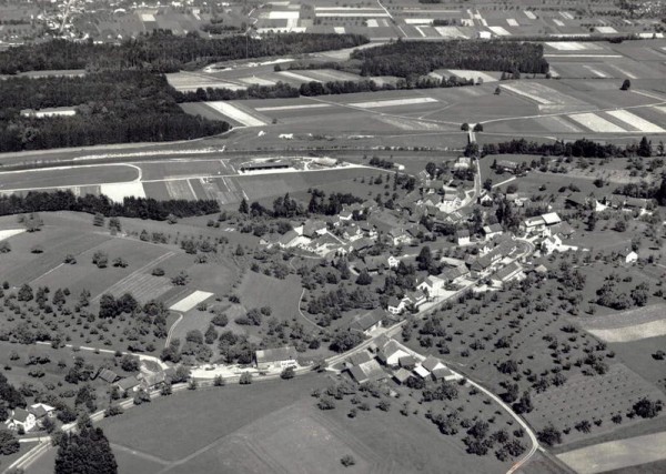Amlikon TG - Flugaufnahme Vorderseite