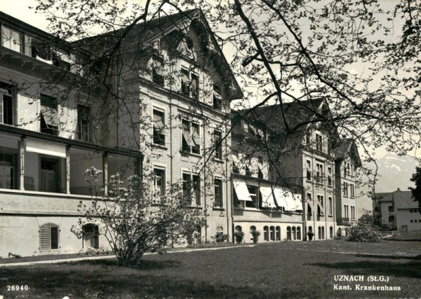 Uznach, Kant. Krankenhaus Vorderseite