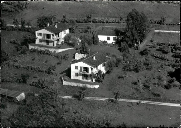 Piazzogna-Gambarogno, Casa Schiess, Flugaufnahme Vorderseite
