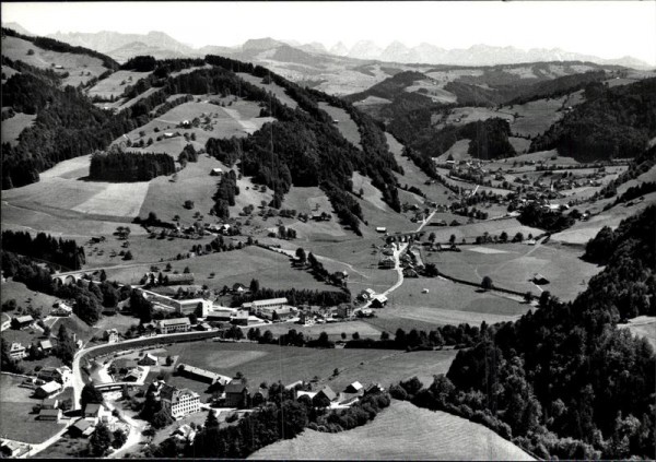 Necker, Flugaufnahme Vorderseite