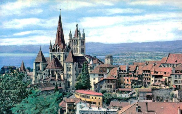 Lausanne, La Cathédrale, le lac et le Jura Vorderseite