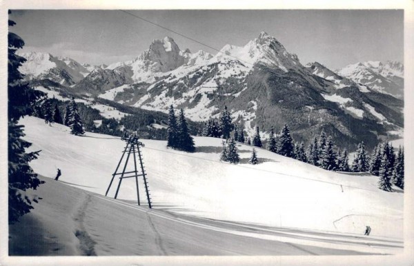 Skilift Schönried-Horneggli, Blick auf Rübli und Gumfluh Vorderseite