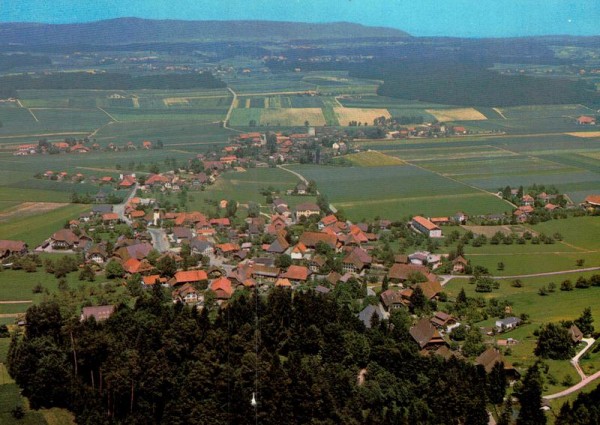 Schüpfen BE - Flugaufnahmen Vorderseite