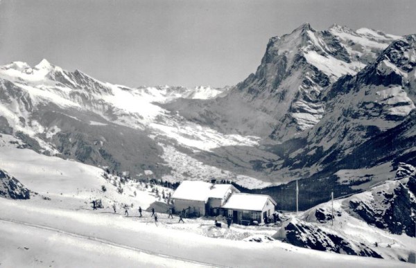 Kleine Scheidegg. Restaurant Rotstöckli. Blick auf Grindelwald u. Wetterhorn Vorderseite