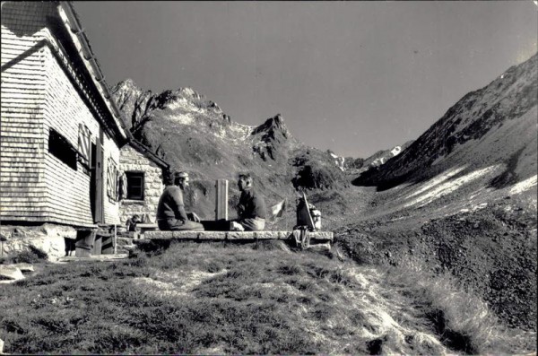 Etzlihütte Vorderseite