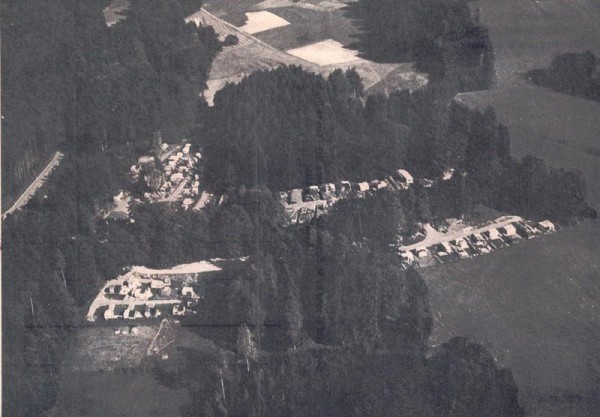 Campingplatz in der Waid, Wildberg ZH - Flugaufnahmen Vorderseite