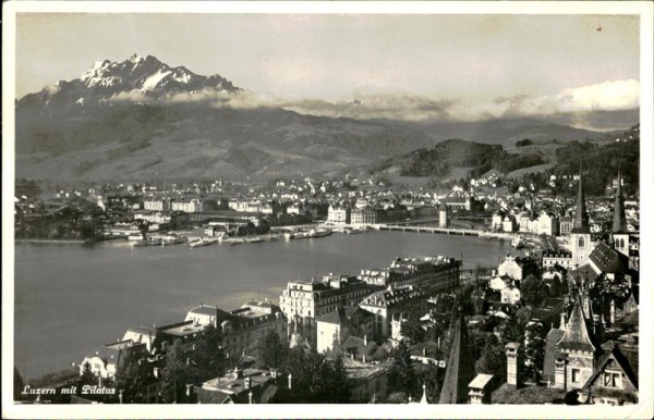 Luzern mit Pilatus (2128 m) Vorderseite