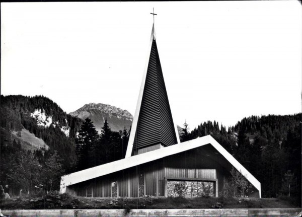 Bruder-Klausen-Kirche Schwarzsee Vorderseite