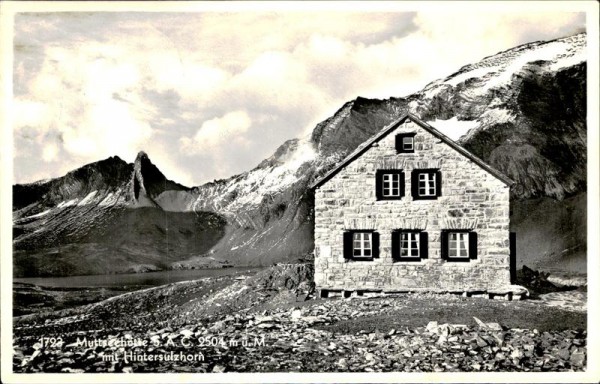 Muttseehütte (2501 m) Vorderseite