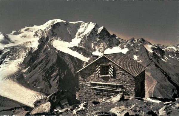 Cabane de Valsorey Vorderseite