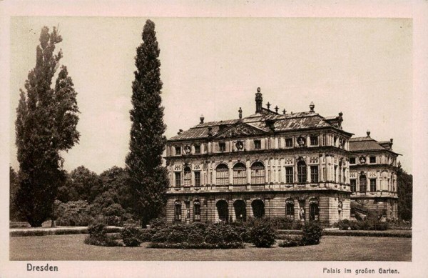 Dresden - Palais im grossen Garten Vorderseite