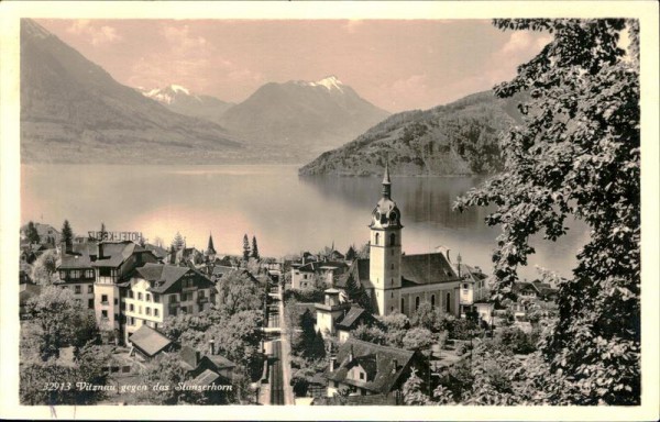 Vitznau gegen das Stanserhorn Vorderseite