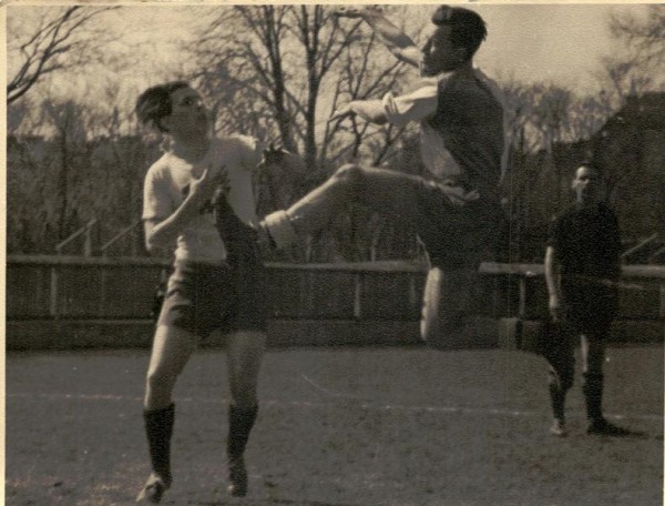 Sportanlass Vorderseite