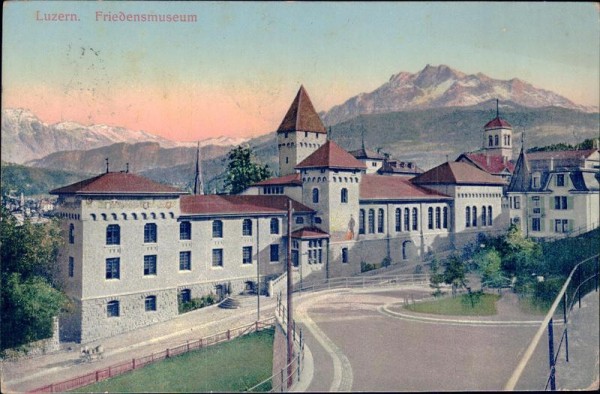 Friedensmuseum (Luzern) Vorderseite