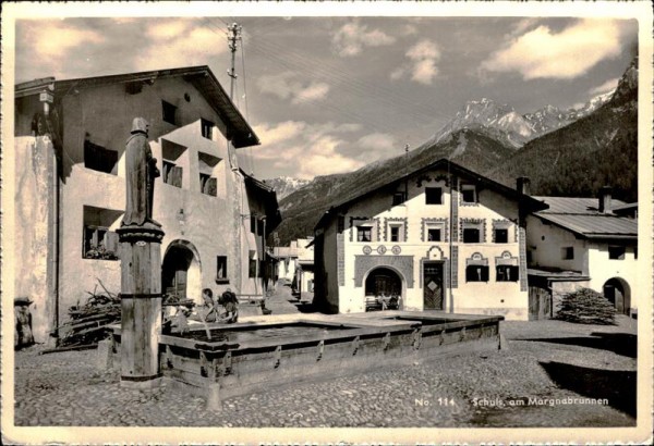 Scol am Margnabrunnen Vorderseite
