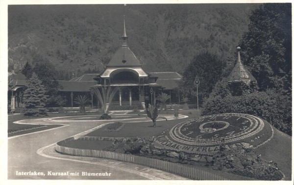 Interlaken, Kursaal mit Blumenuhr Vorderseite