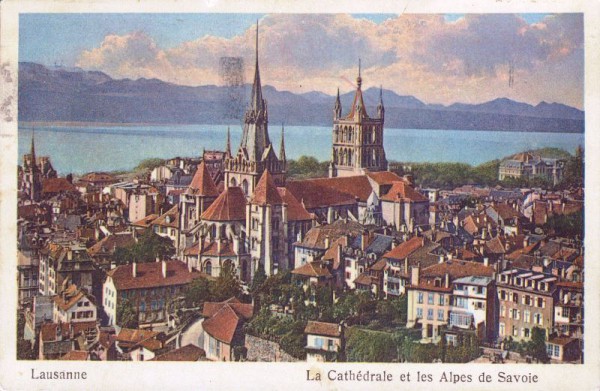 Lausanne - La Cathédrale et les Alpes de Savoie