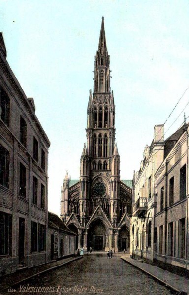 Basilique Notre-Dame-du-Saint-Cordon Vorderseite