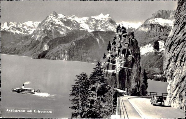 Axenstrasse mit Urirotstock Vorderseite