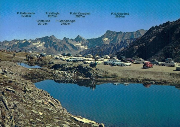 Nuffenenpass mit Tessineralpen Vorderseite