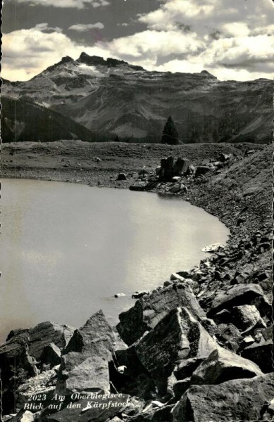 Am Oberblegisee mit Blick auf Kärpfstock Vorderseite