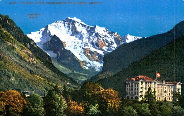 Interlaken, Hotel Jungfraublick mit Jungfrau Vorderseite