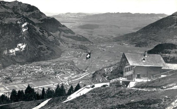 Mollis, Berggasthaus Frohnalpstock Vorderseite