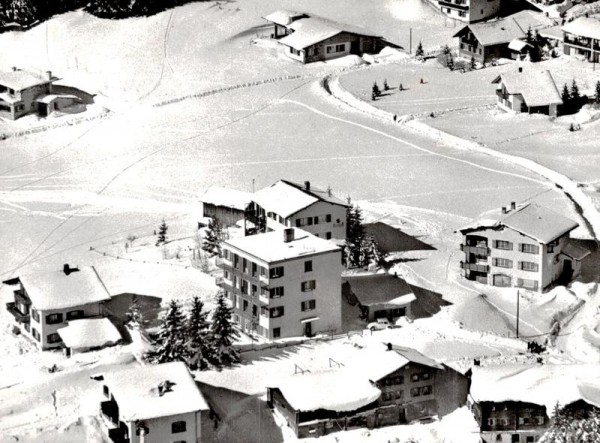 Sonnenhügel, Lenzerheide - Flugaufnahmen Vorderseite