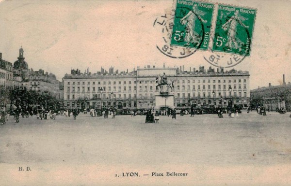 Place Bellecour (Lyon) Vorderseite