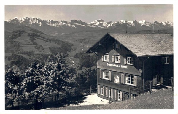 Hörnli- Kulm, die Rigi des Zürcher Oberlandes Vorderseite
