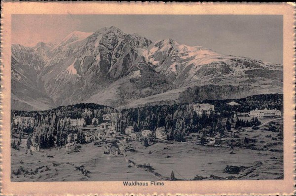 Waldhaus Flims Vorderseite