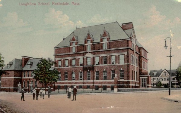 Roslindale Mass., Longfellow School Vorderseite