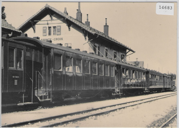 C4 31-32 BC4 14 en gare de Ste-Croix Train Bahn Zug treno Bahnhof - Repro