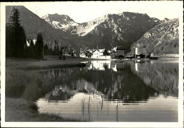 Arosa: Frühmorgen am Obersee Vorderseite