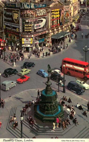 London, Piccadilly Circus Vorderseite