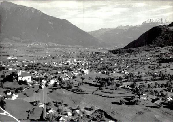 Reichenburg, Flugaufnahme Vorderseite