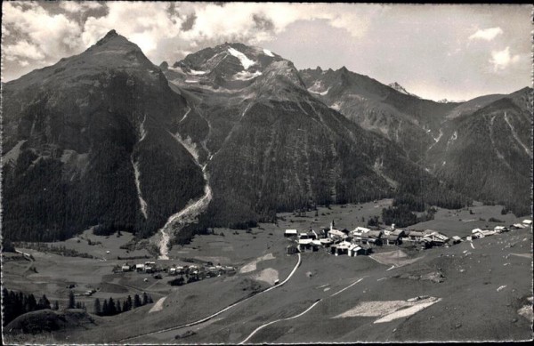 Latsch GR Vorderseite