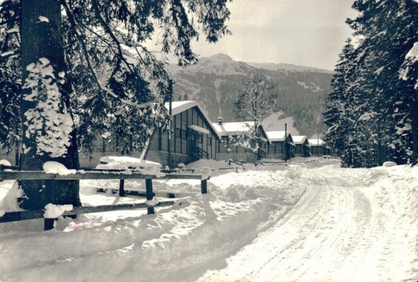 Wintersport-Barackenlager, Melchtal Vorderseite